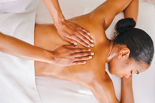 Layanan pijat body to body Tantric B2B Jakarta